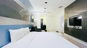 Walker Hotel - Sanchong - Image 2