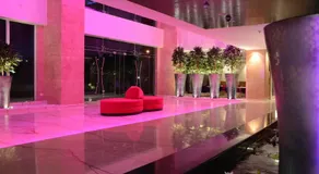 E Mall Hotel - Image 5