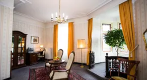 Hotel Atlanta - Image 2