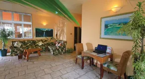 Seaside Hotel The Beach - Image 5
