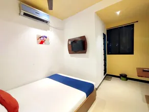 Hotel Aspen - Nr Mumbai Airport - Image 4