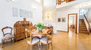 Agradable Villa junto al mar con piscina - Image 5