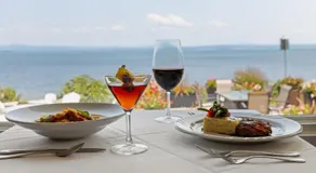 Shore Acres Inn and Restaurant - Image 4