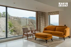 StayVista at Mana with Pool, Mountain View - Image 4