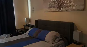 Private Rooms in a House - Image 5