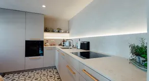 Apartmánový dom BiSou - Trojičné námestie - Image 4
