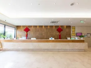 Nanrong Quanji Hotel - Image 5