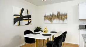 Emerald Retreat - Central & Stylish - 2 BR/2 BA - Image 2