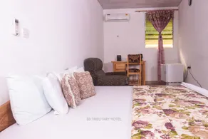 BB Tributary Hotel - Image 2