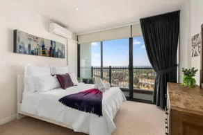 Spacious luxury 3Br Top Location +WiFi+Gym+Pool - Image 4