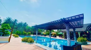 Forever Green Resort - Image 5