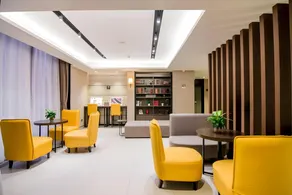 Home Inn Plus Shanghai the Bund Jinling East Road - Image 3