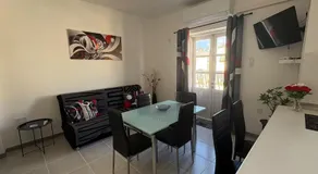 Melitae Apartment - Image 3