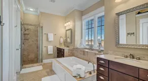 Beachclub Cottage 23 -Upscale Luxury-Privacy-2-Kings-5 minute walk to Beach - Image 2