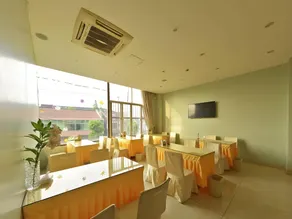GreenTree Inn Shanghai Songjiang District Yanshou road Li ta Express Hotel - Image 3