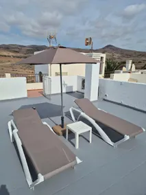 Moderno apartamento con vistas al mar - Image 4