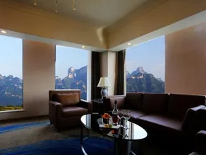 Blue Bay Hotel - Image 3