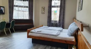Stay2Night Hotel - Image 2