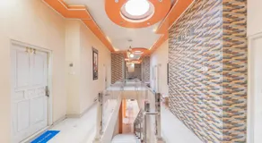 Urbanview Hotel Rifal Home Tegal - Image 5