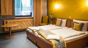 Hotel Restauracja Tawerna Gliwice - duży parking gratis - Image 2