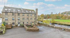 Bridge End Mill Holiday Apartments by Guestz - Image 5