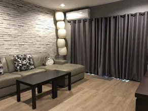 Rooftop Room - Image 5