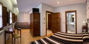 Hostal Rey Pedro I - Image 2