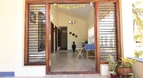 Meeslu Mane, The Chic HomeStay - Image 2