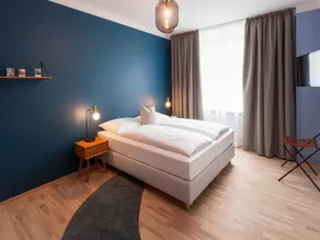 Apartment in Linz near Danube Promenade - Image 2