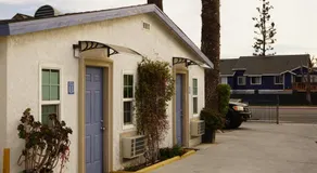 Route 66 Motel - Rialto - Image 3