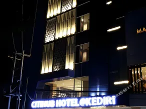 Citihub Hotel @Kediri - Image 5