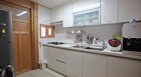 Hanok Guesthouse Nuha - Image 4