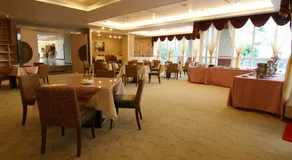 East Coast Sea View Hotel - Image 3