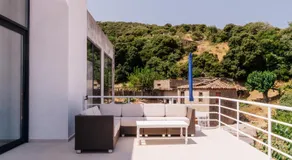 Villeni Panorama Apartment Oktonia - Image 2