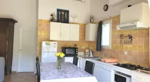 2 Gites ,15mn de Cannes, Fréjus, St Raphael, Villa la Soleiade ,clim, piscine, parking, wifi, au Lac de Saint-Cassien VAR - Image 4
