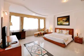 Tan Hoang Long Hotel - Image 2