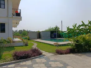 Coastal Paradise - Image 4