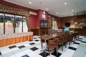 Puri Saras Bintaro Syariah Mitra RedDoorz - Image 5