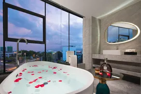 Rundi International Hotel (DanZhou Summer Plaza Gymnasium) - Image 5