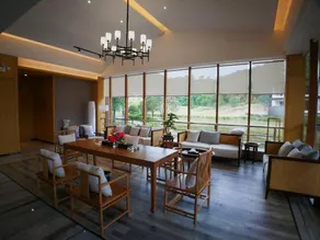 Zhaojun Champaign road Hotel - Image 2