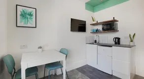 Stylish Eco Aparthotel in Folkestone - Image 5