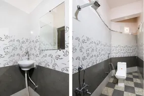 OYO 45863 Sangam - Image 3