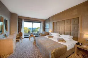 Avantgarde Luxury Resort - Image 3