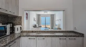 Amazing apartment with sea views and AC, PA06 - Image 5
