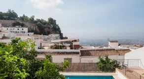 New apartment with stunning views - Image 3