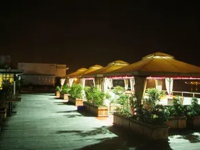 Yijiangnan Hotel - Image 4