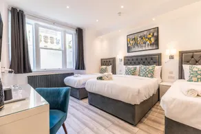 The Gate Hotel - Image 2