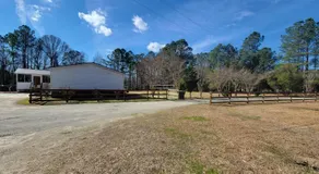 Jacksonville Ranch with private Hottub and Pool, stocked Pond, Bike and Hiking trails - Image 5