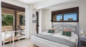 Magnifique villa avec piscine au bord de mer - Image 2
