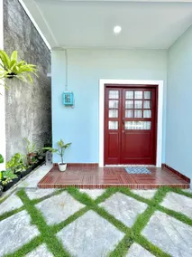 Rumah Paron Barat, Mungil dan Unik - Image 2